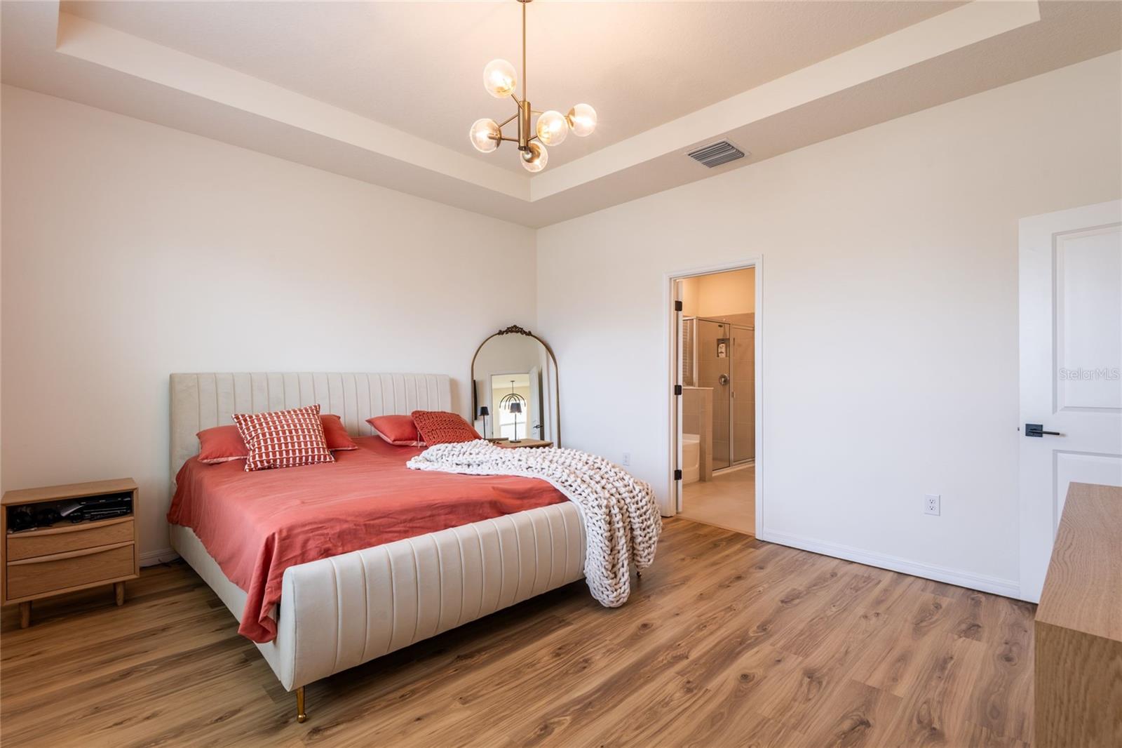 Image 15 of 33 For 13372 Waterleaf Garden Circle