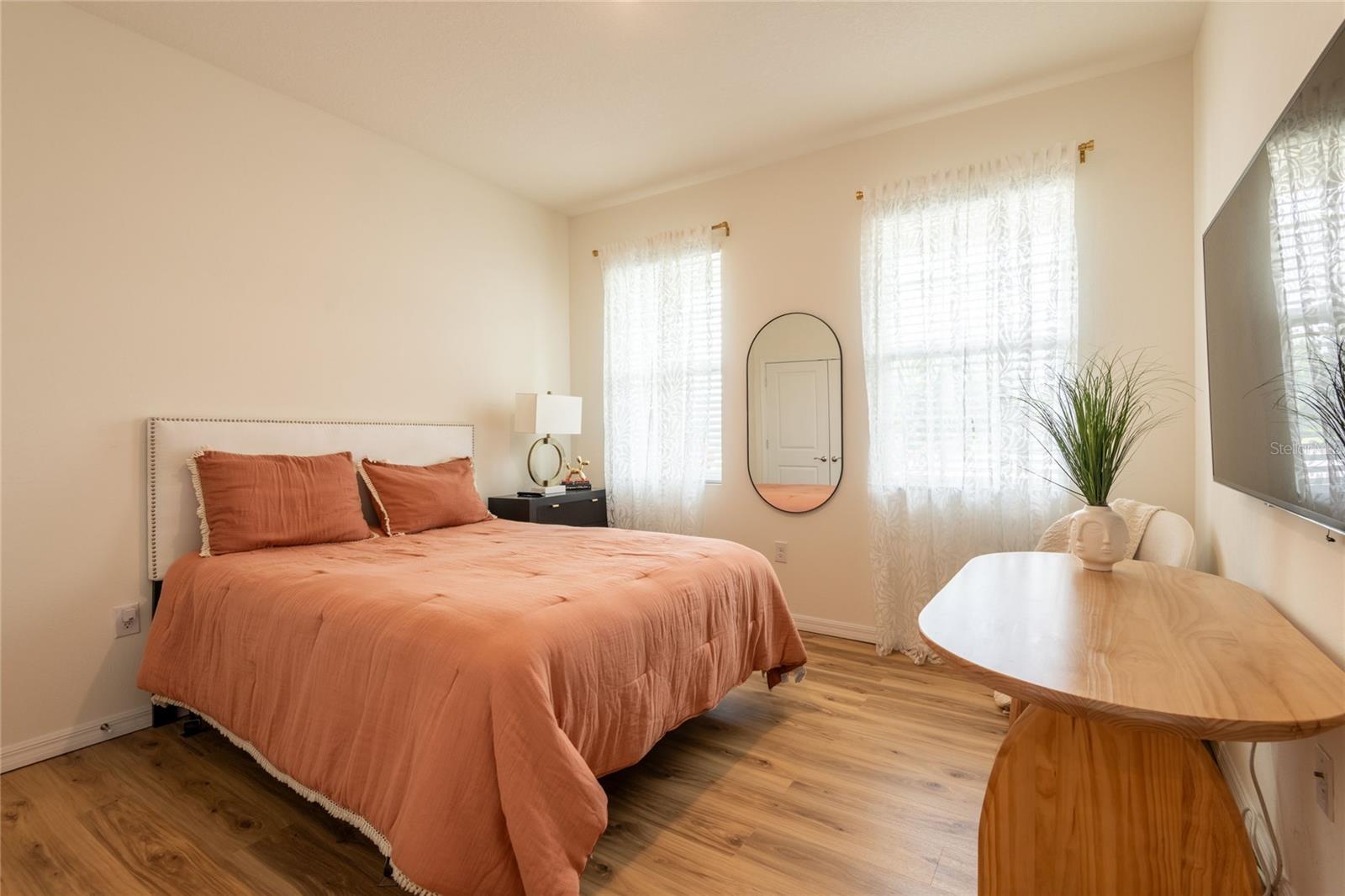 Image 18 of 33 For 13372 Waterleaf Garden Circle
