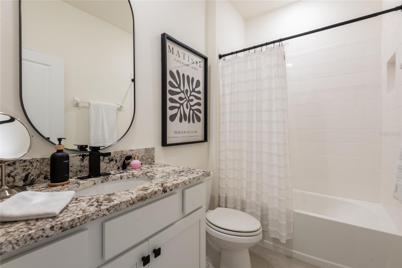 Image 20 of 33 For 13372 Waterleaf Garden Circle