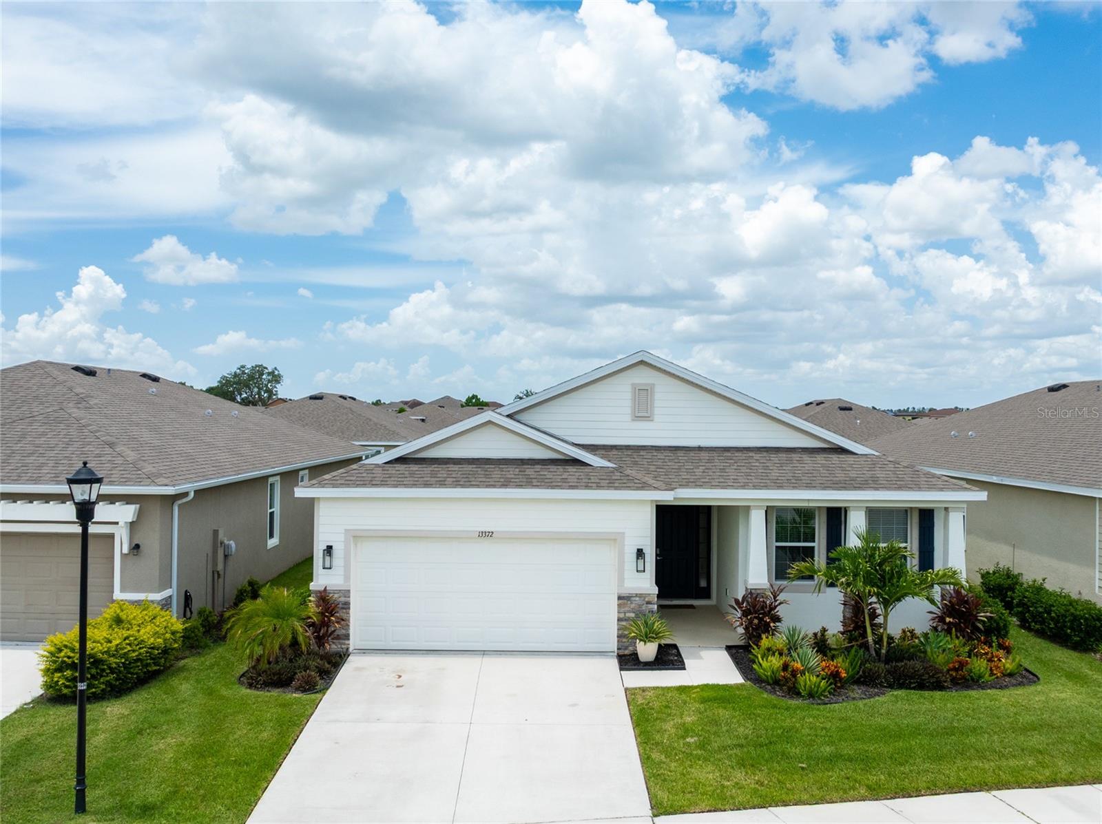Image 32 of 33 For 13372 Waterleaf Garden Circle