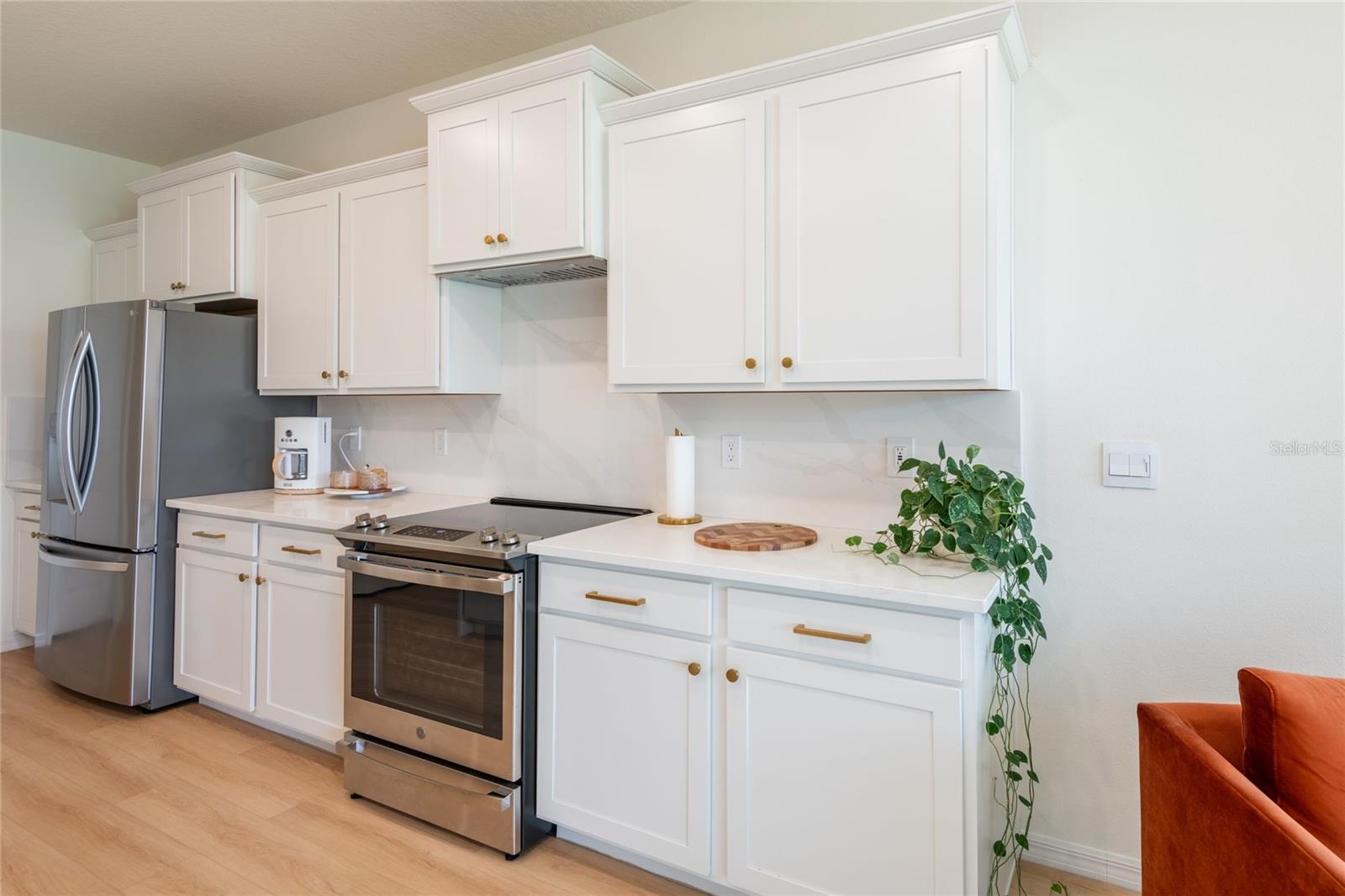 Image 5 of 33 For 13372 Waterleaf Garden Circle