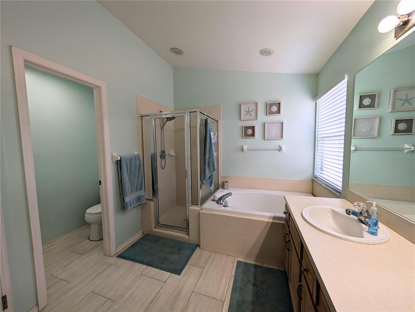 Image 36 of 46 For 1243 Key West Court