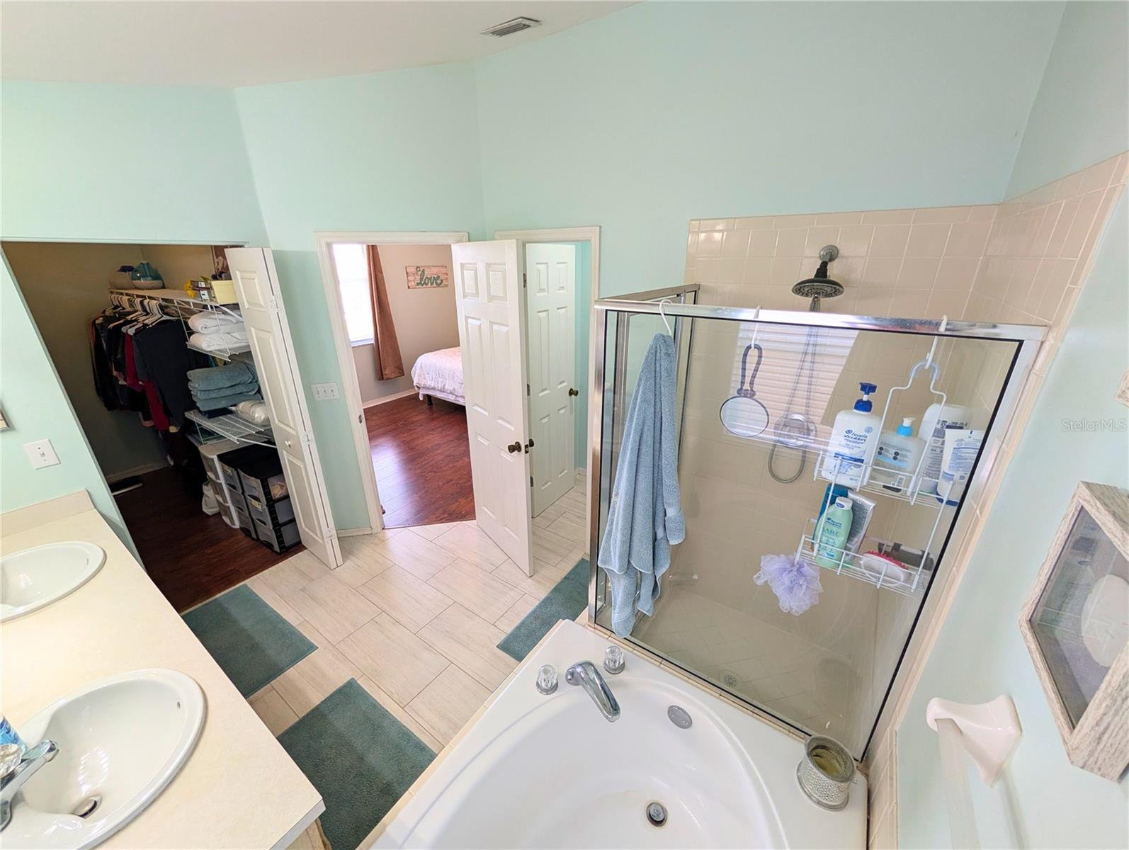Image 37 of 46 For 1243 Key West Court
