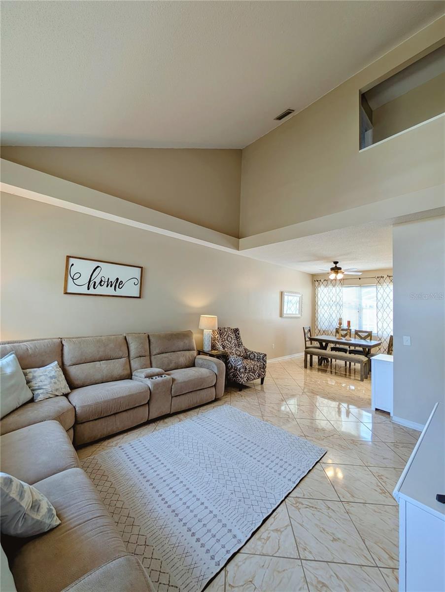 Image 5 of 46 For 1243 Key West Court