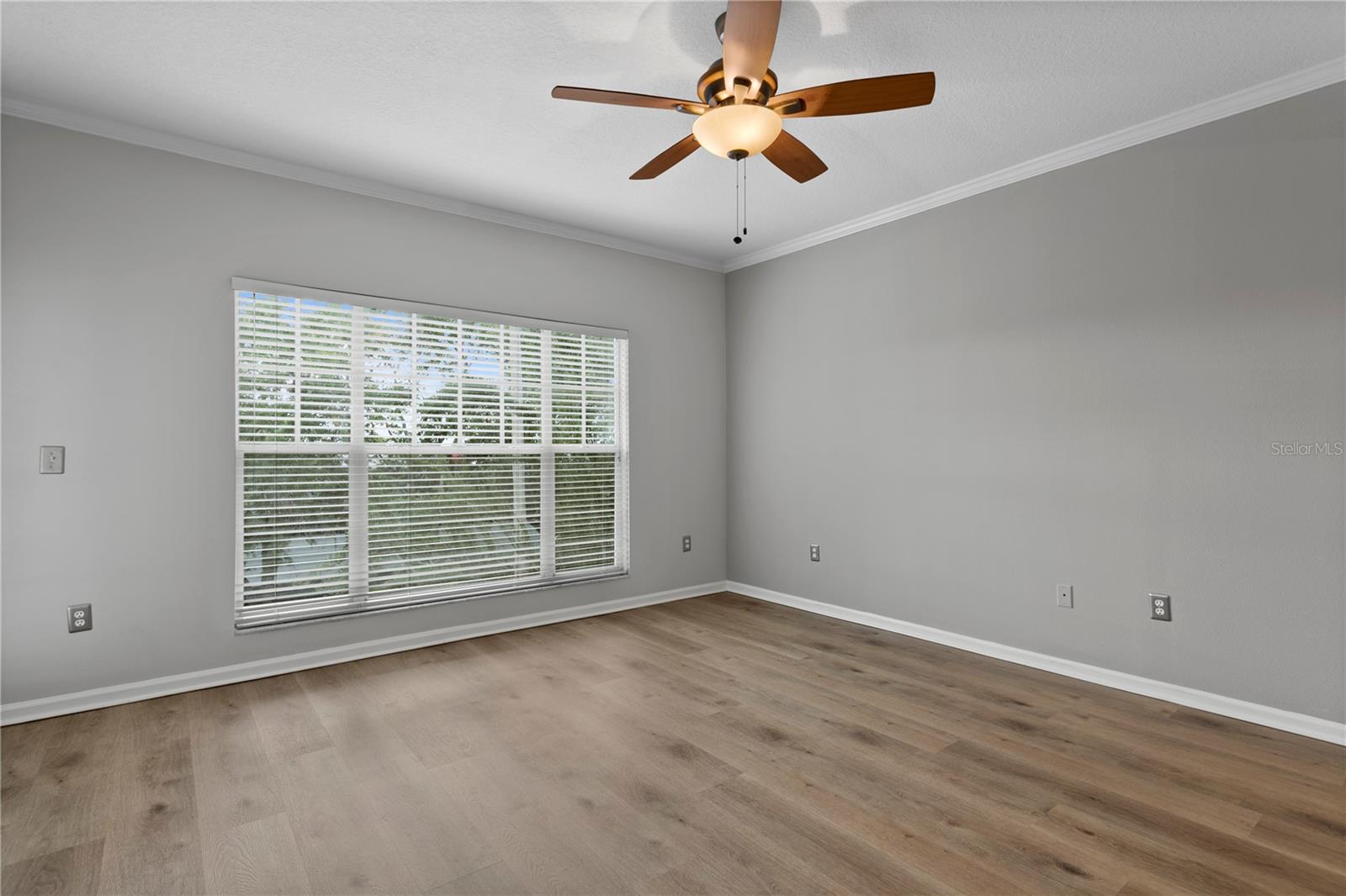 Image 16 of 28 For 800 Dakota Avenue 315