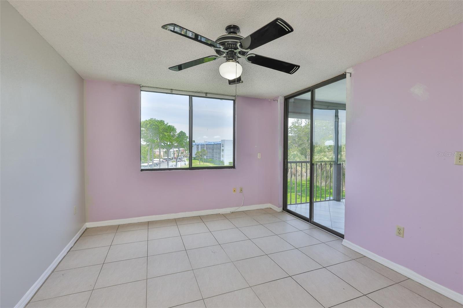Image 18 of 50 For 2424 Tampa Bay Boulevard L301
