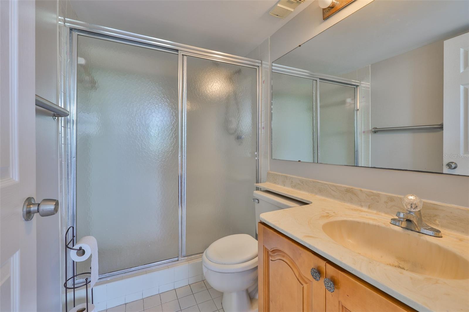 Image 22 of 50 For 2424 Tampa Bay Boulevard L301