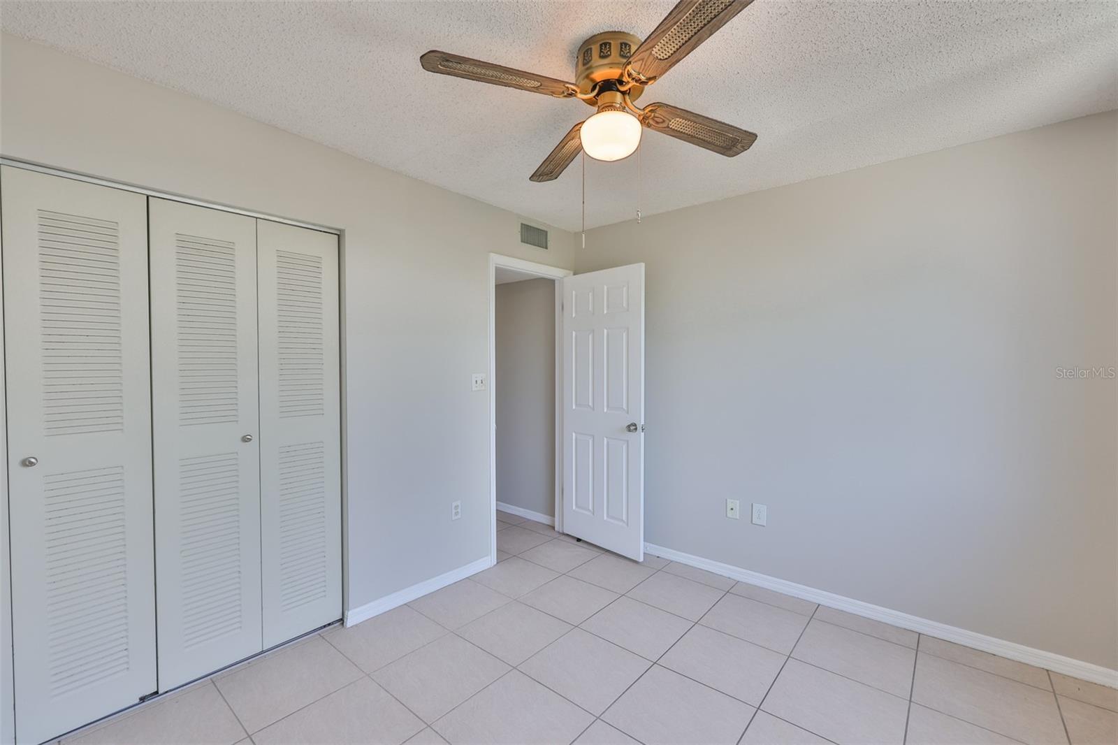 Image 26 of 50 For 2424 Tampa Bay Boulevard L301