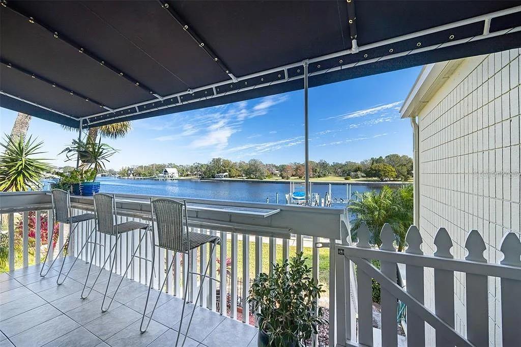 Image 34 of 50 For 2424 Tampa Bay Boulevard L301