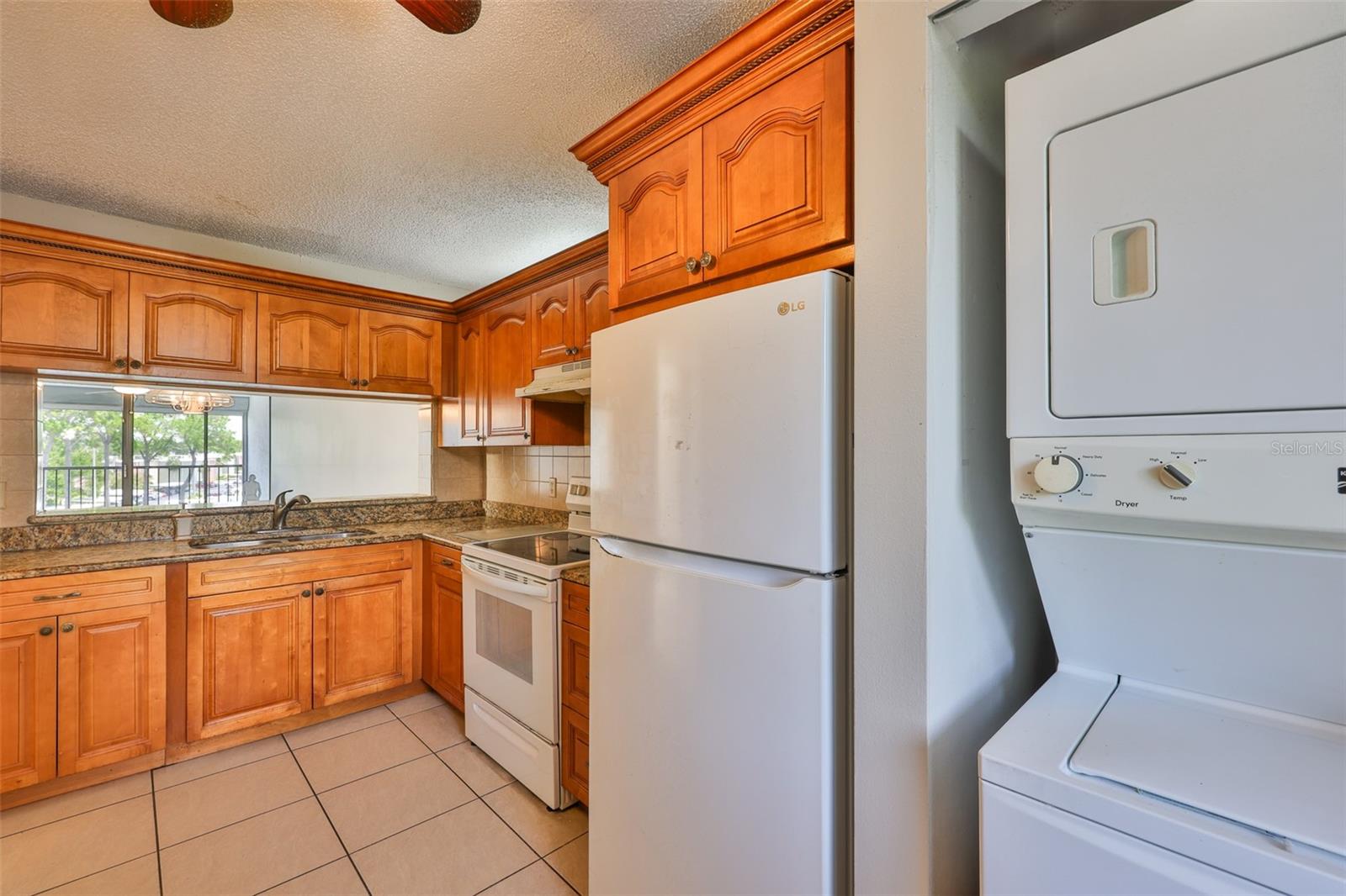 Image 8 of 50 For 2424 Tampa Bay Boulevard L301