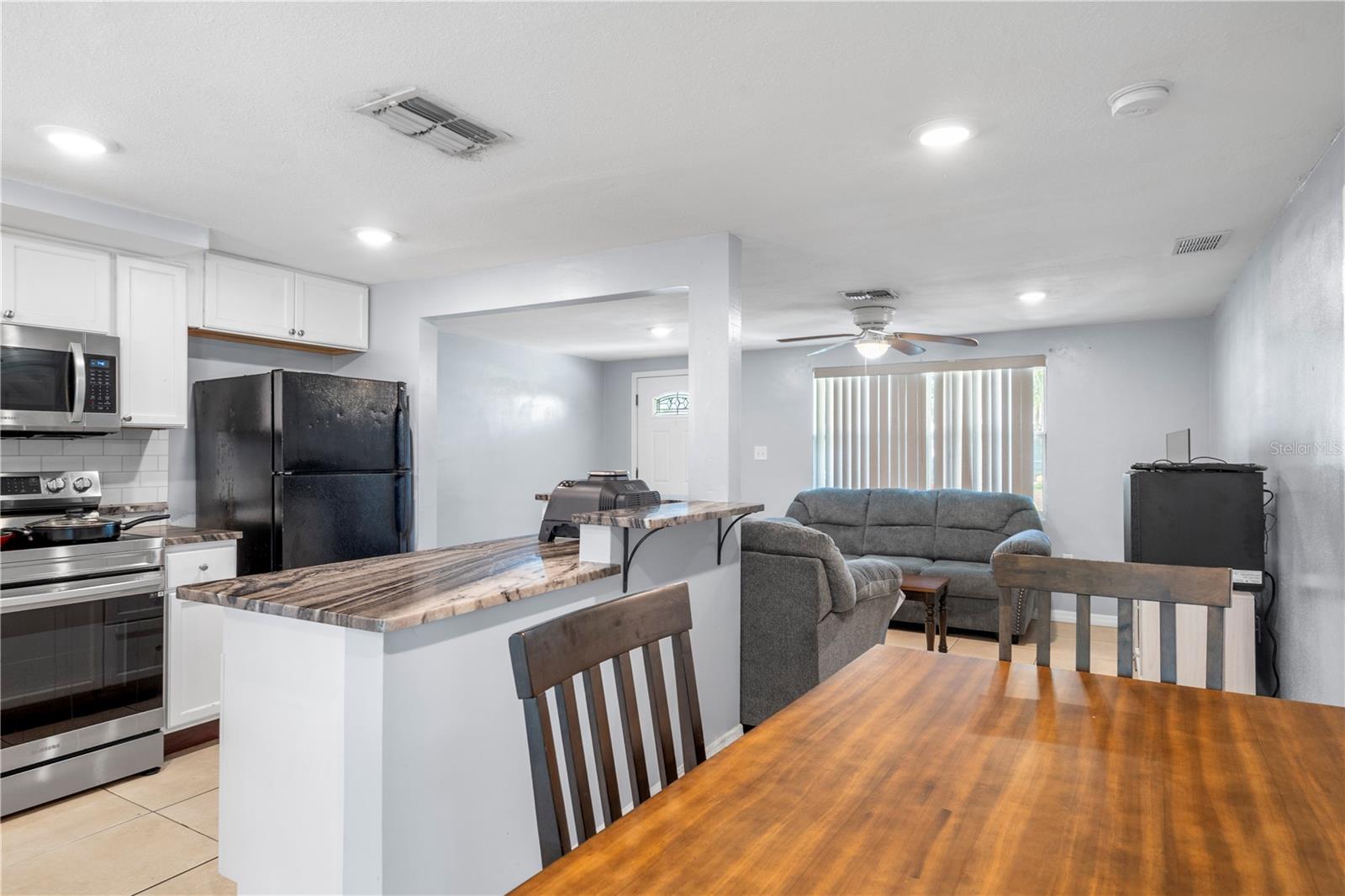 Image 10 of 42 For 4624 Belfast Drive