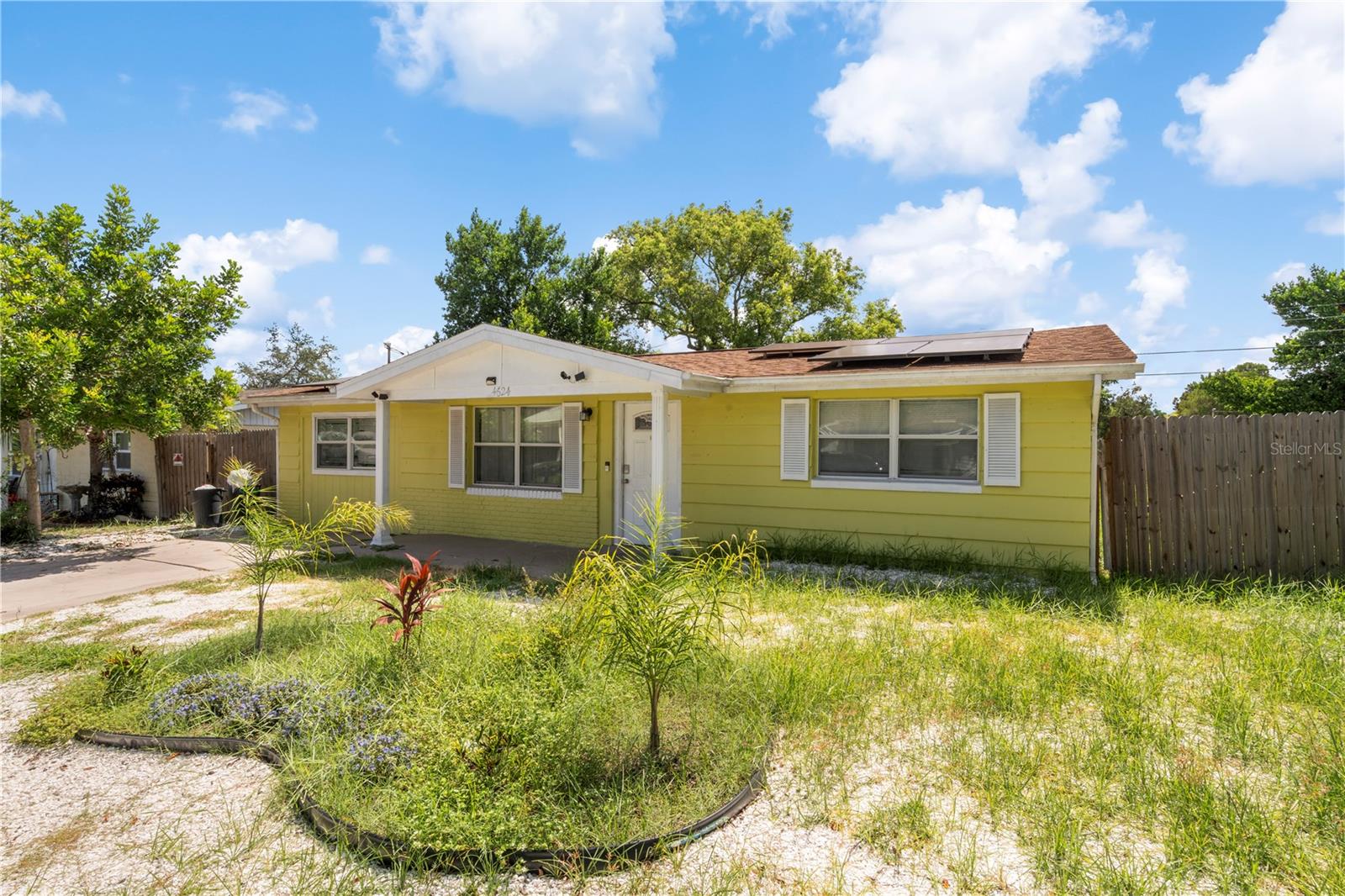 Image 2 of 42 For 4624 Belfast Drive