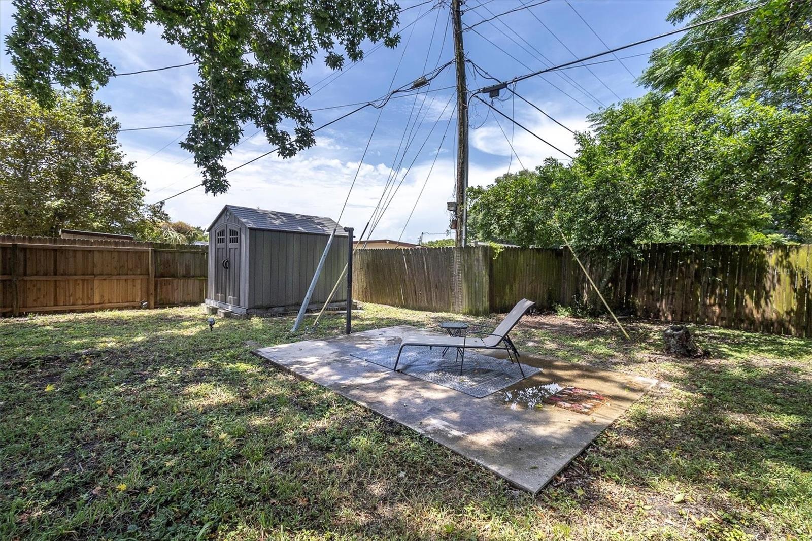 Listing photo id 26 for 10633 Raffia Drive