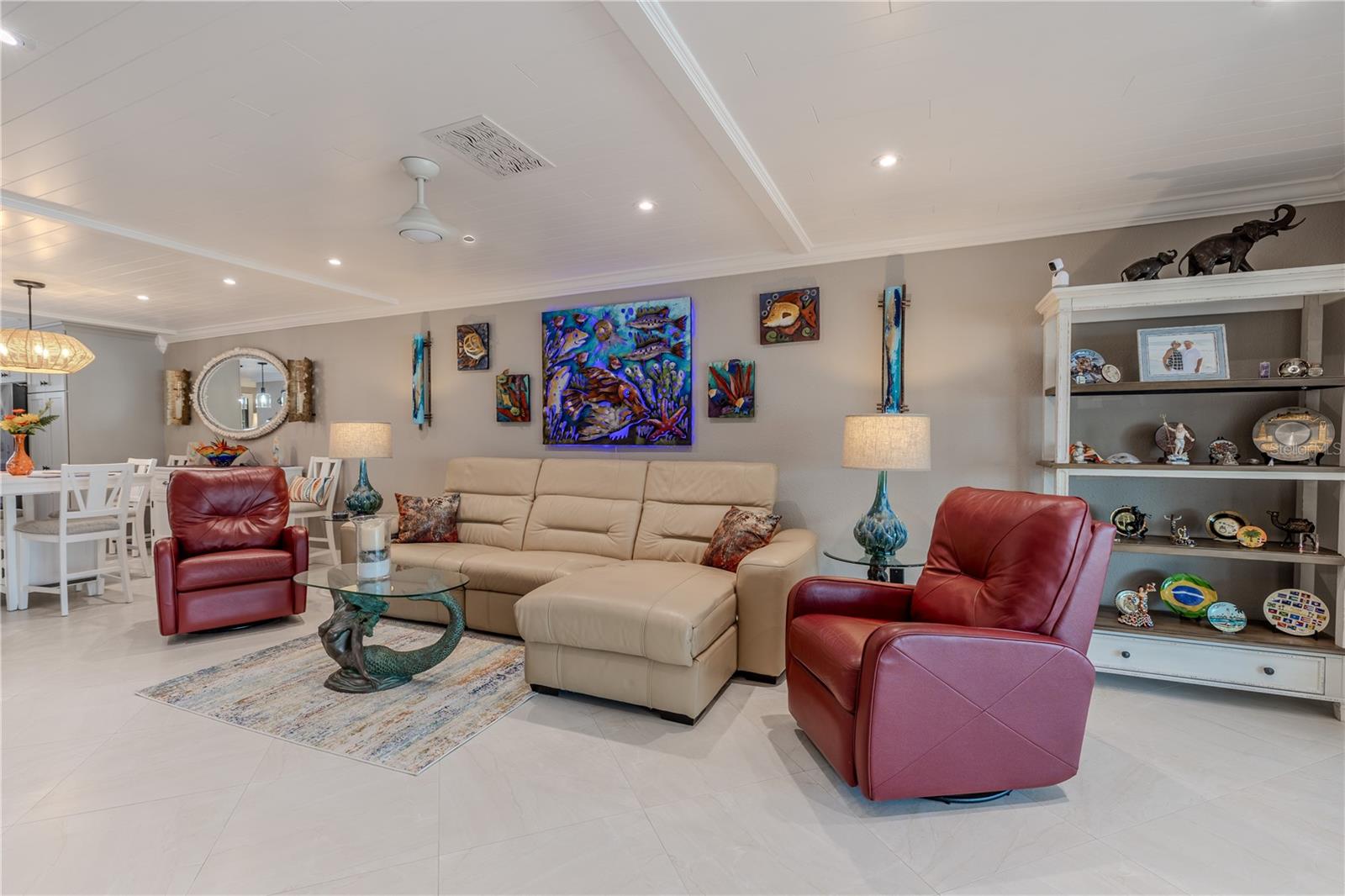 Listing photo id 14 for 523 Boca Ciega Point Boulevard S 1210