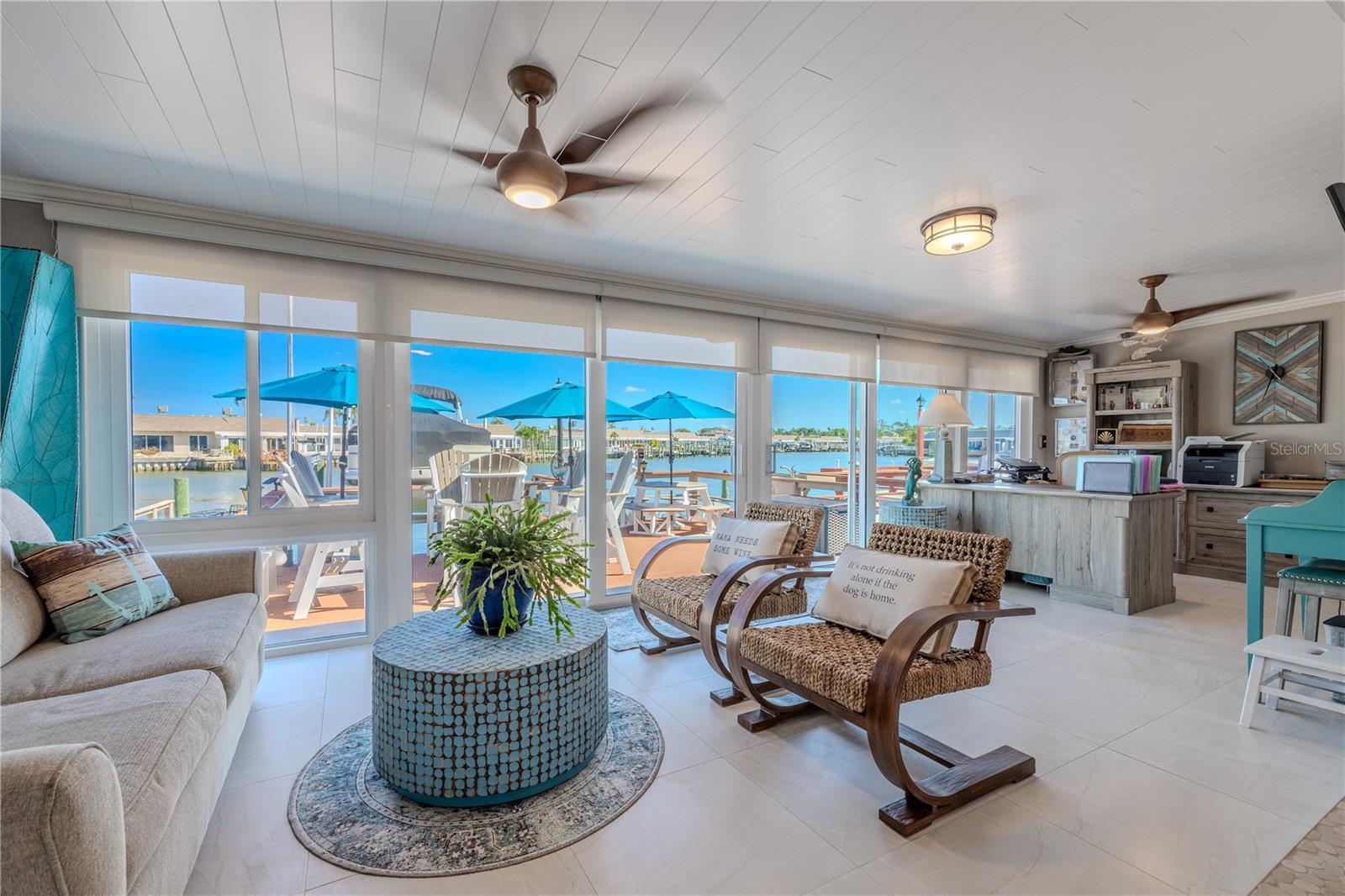 Listing photo id 22 for 523 Boca Ciega Point Boulevard S 1210