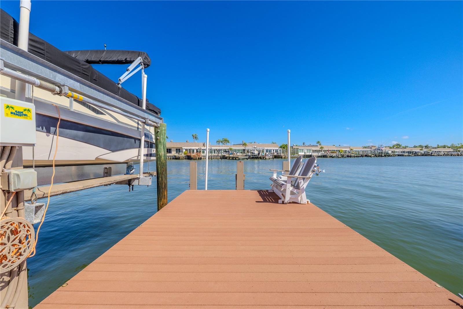 Listing photo id 47 for 523 Boca Ciega Point Boulevard S 1210