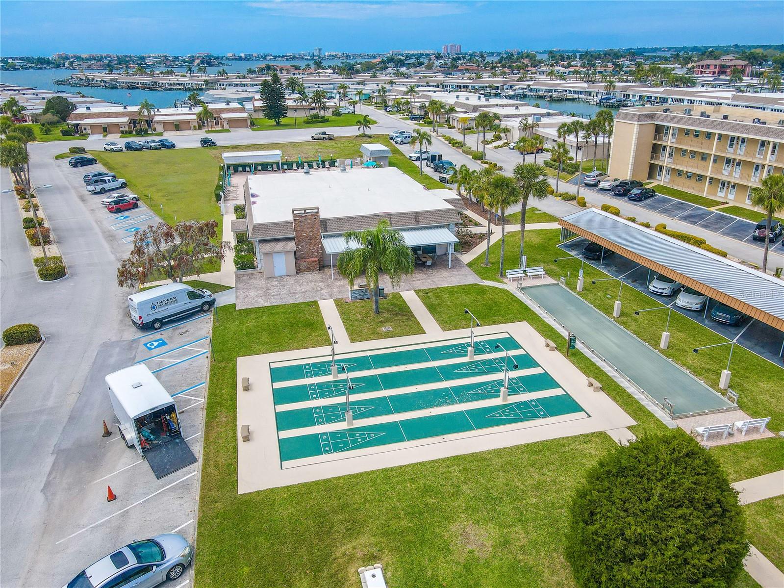 Listing photo id 59 for 523 Boca Ciega Point Boulevard S 1210