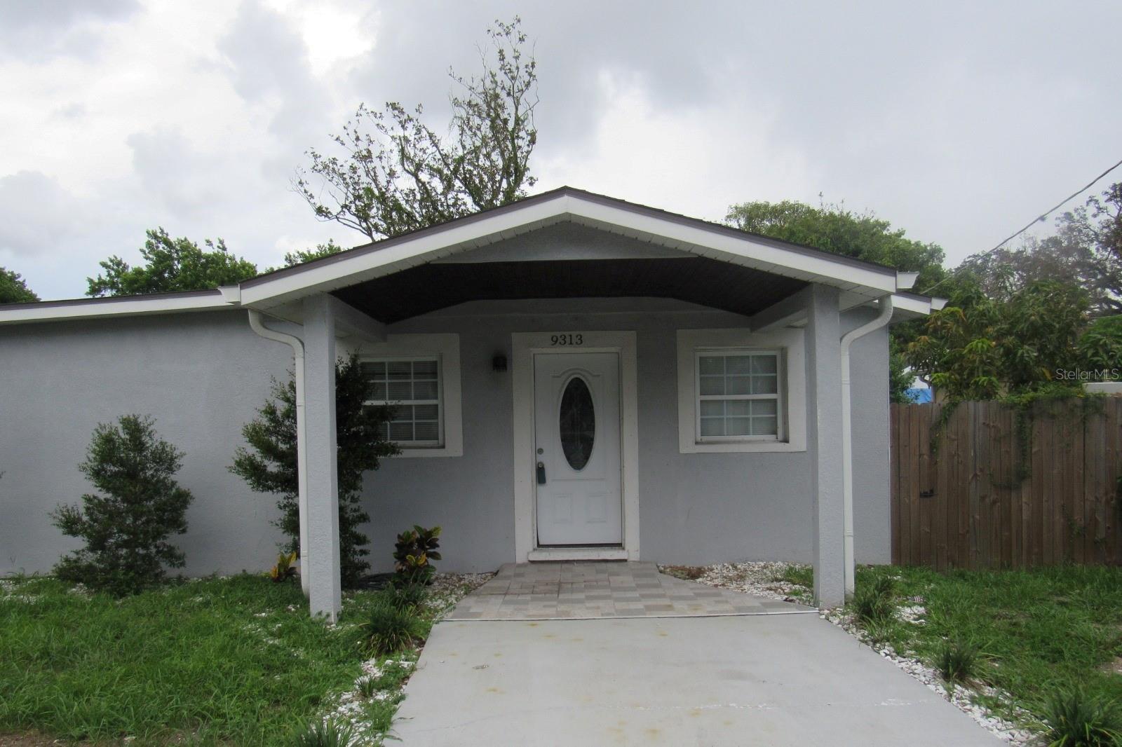 Image 3 of 20 For 9313 Elmer Street