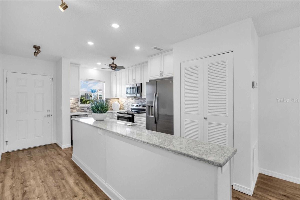 Image 12 of 24 For 3010 59th Street S 212