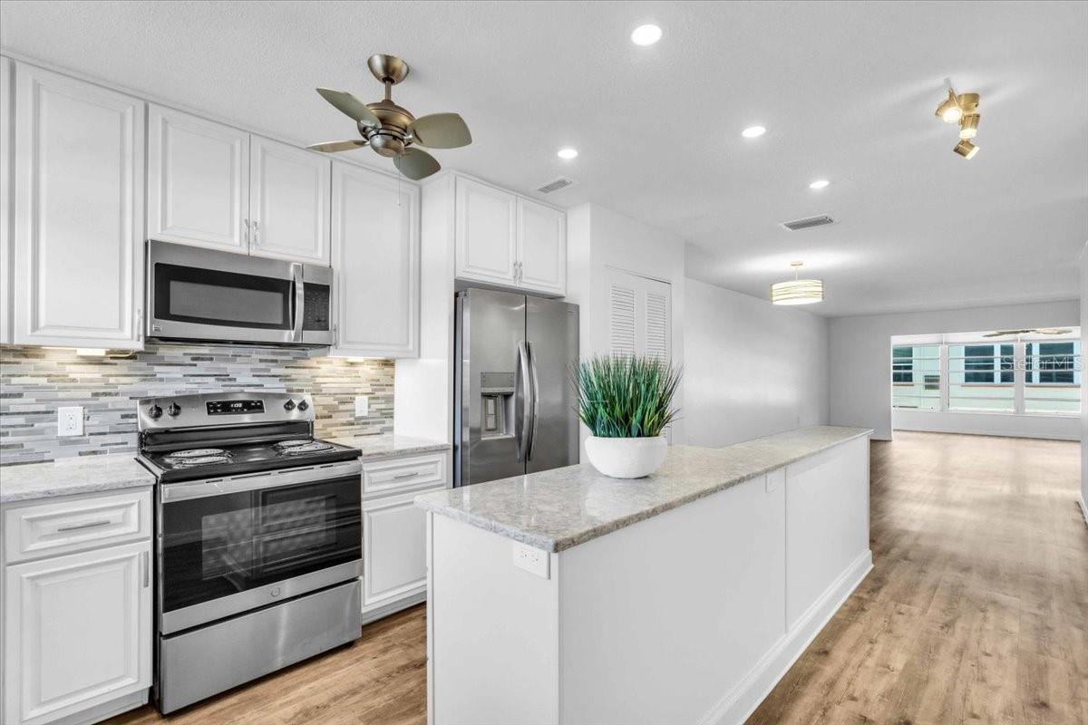 Image 7 of 24 For 3010 59th Street S 212