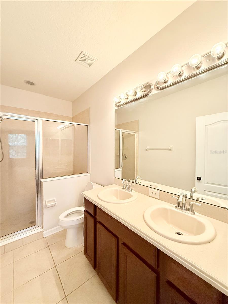 Image 14 of 20 For 956 Sombra Street