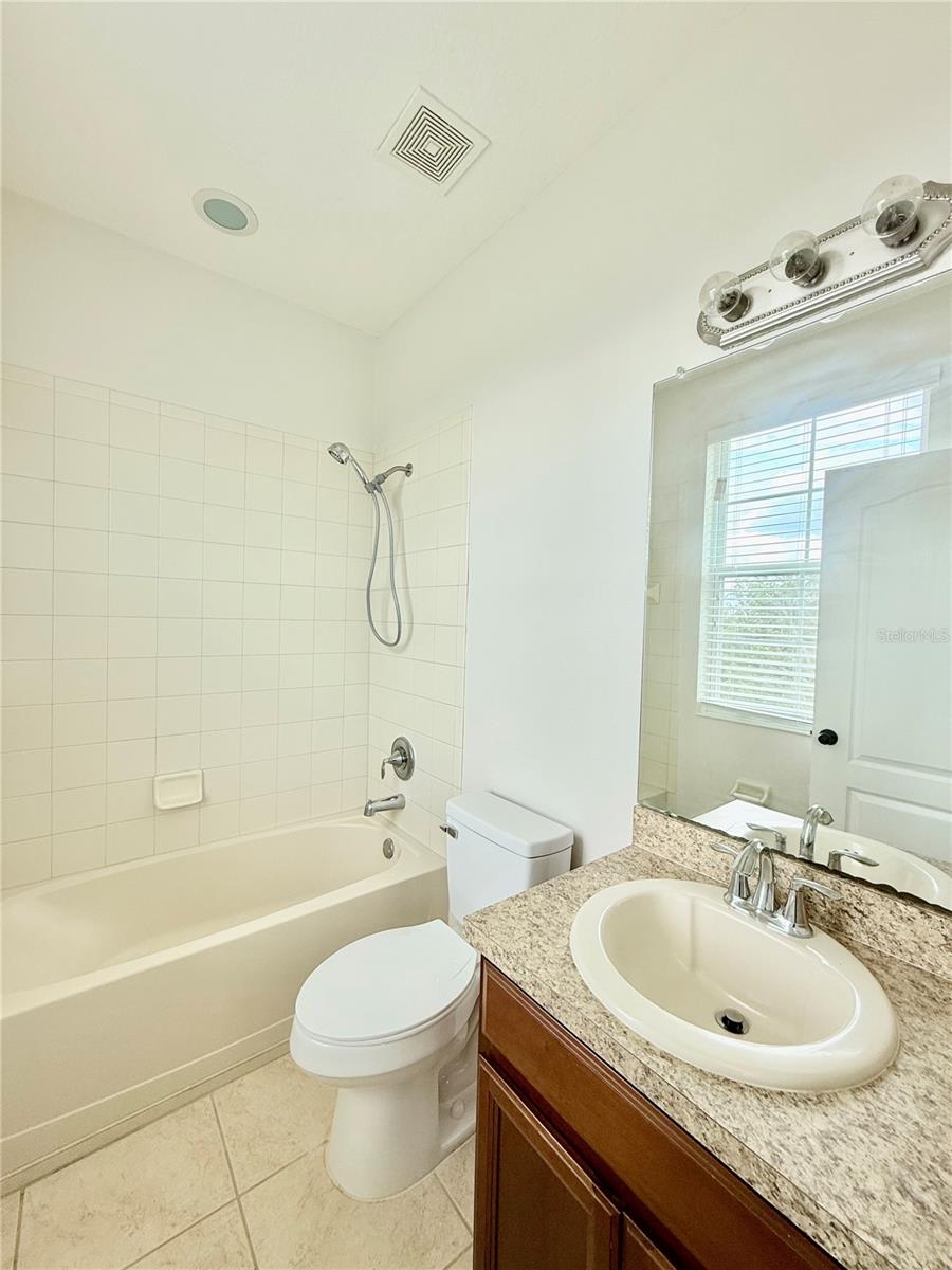 Image 17 of 20 For 956 Sombra Street