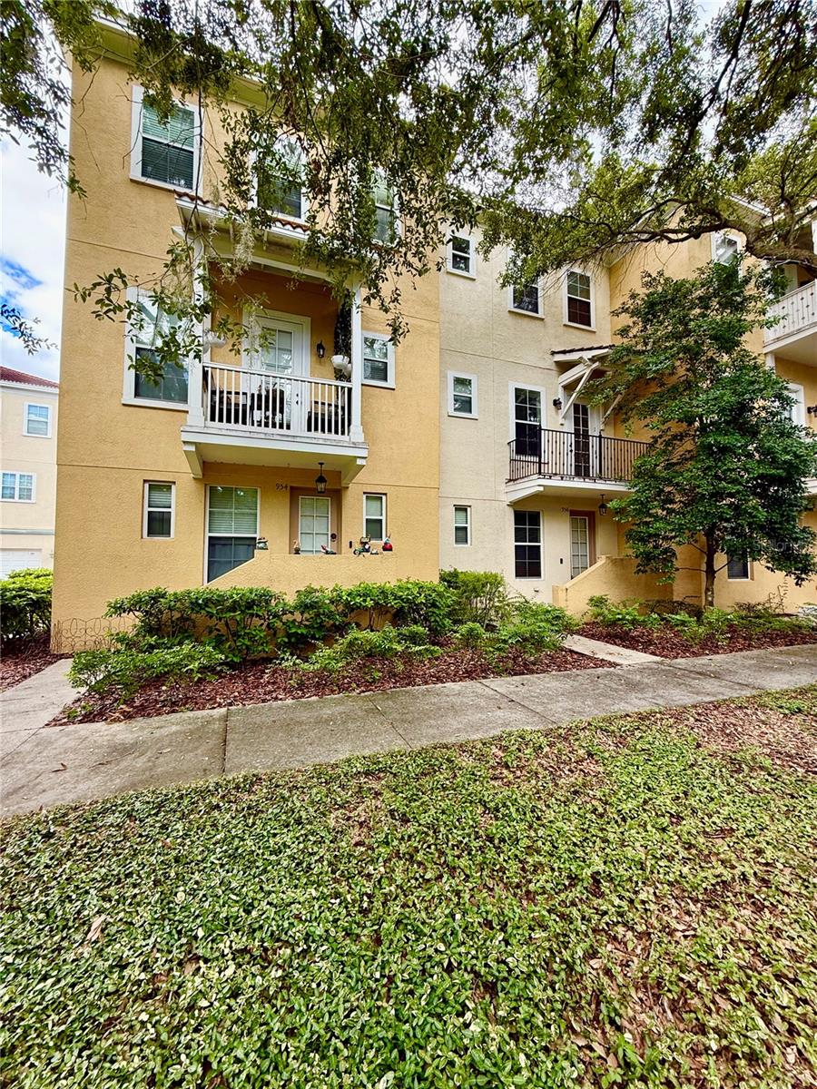 Image 2 of 20 For 956 Sombra Street