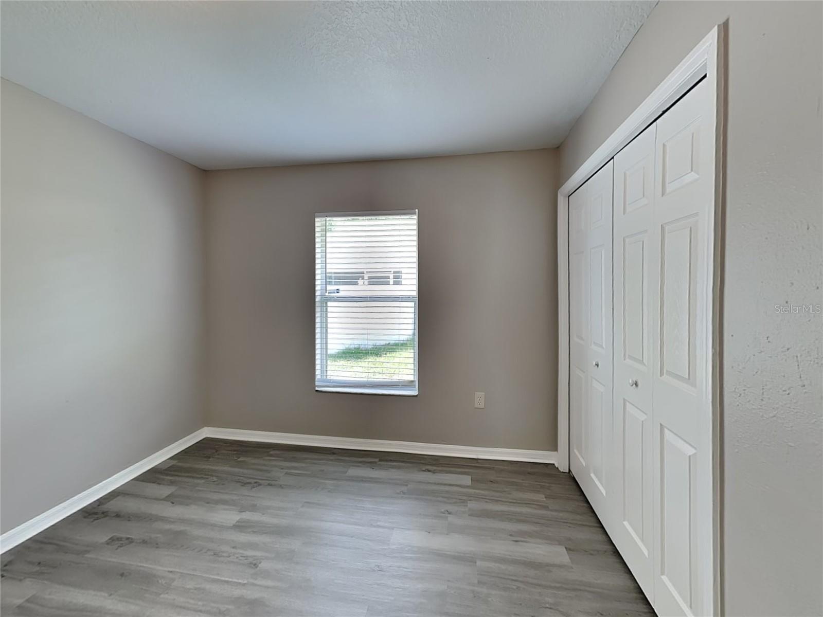 Image 14 of 17 For 9515 27th Avenue E