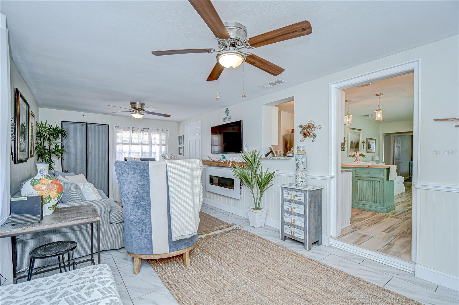 Image 13 of 30 For 2925 Ellis Drive