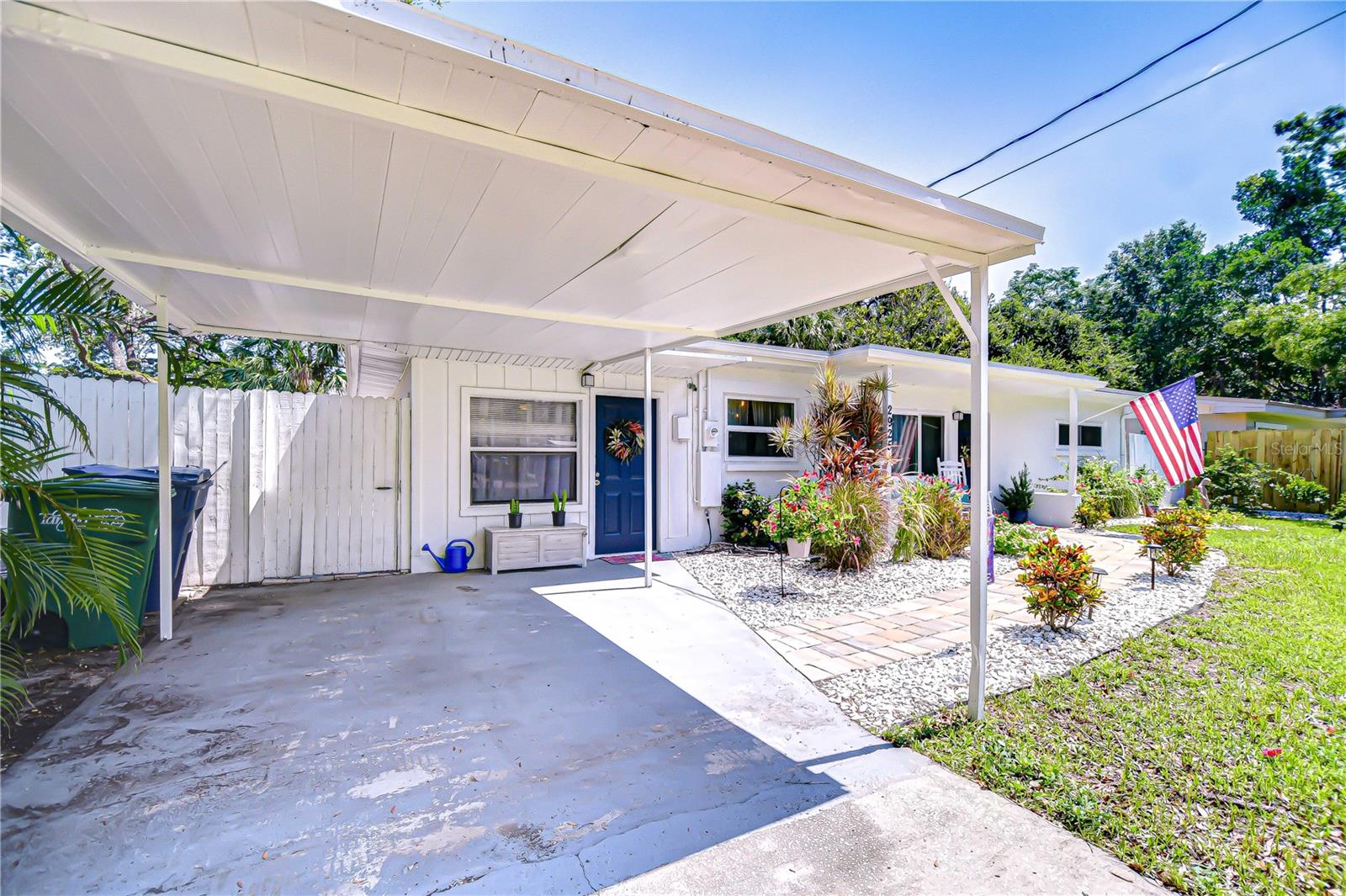 Image 29 of 30 For 2925 Ellis Drive