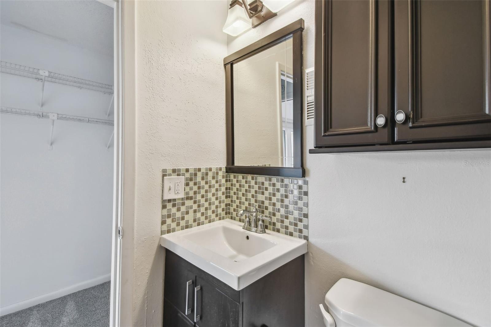 Image 11 of 46 For 7550 Sunshine Skyway Lane S T48