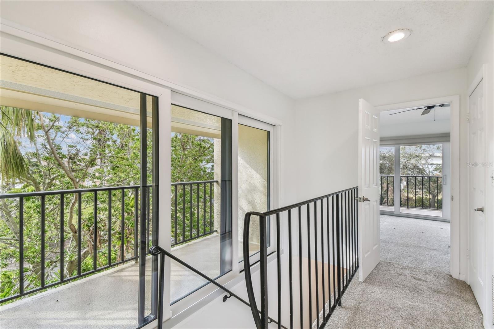 Image 12 of 46 For 7550 Sunshine Skyway Lane S T48