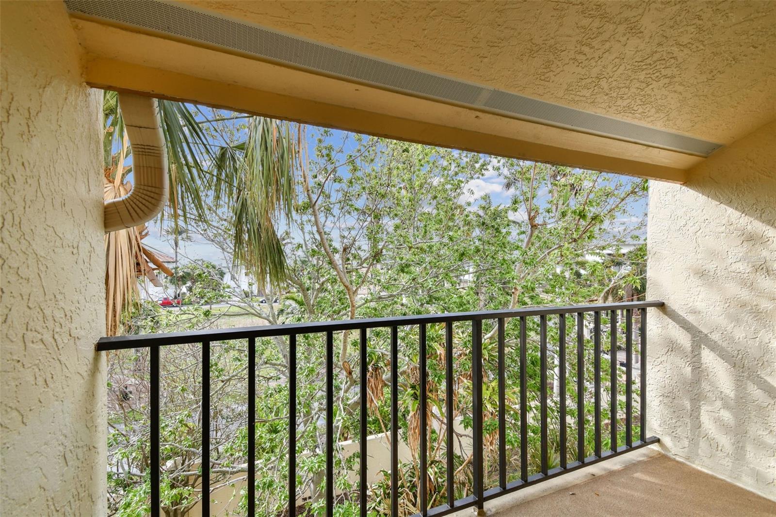 Image 13 of 46 For 7550 Sunshine Skyway Lane S T48