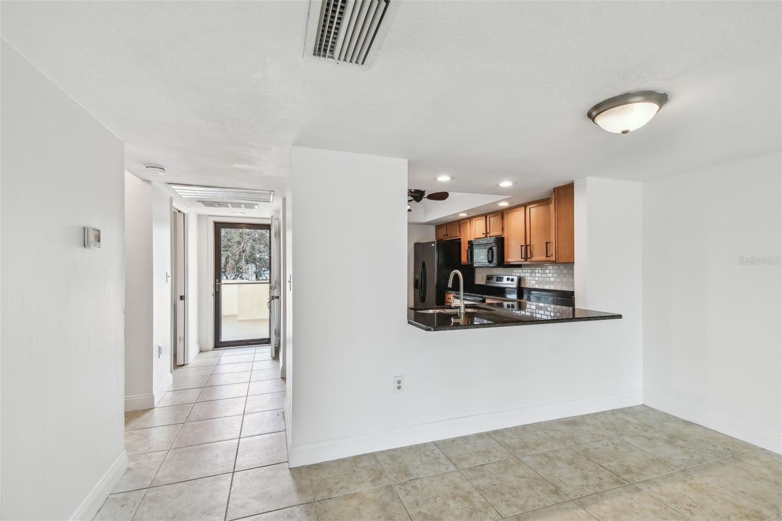 Image 32 of 46 For 7550 Sunshine Skyway Lane S T48