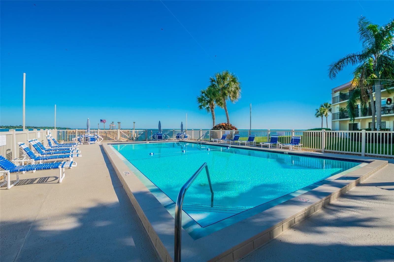 Image 45 of 46 For 7550 Sunshine Skyway Lane S T48