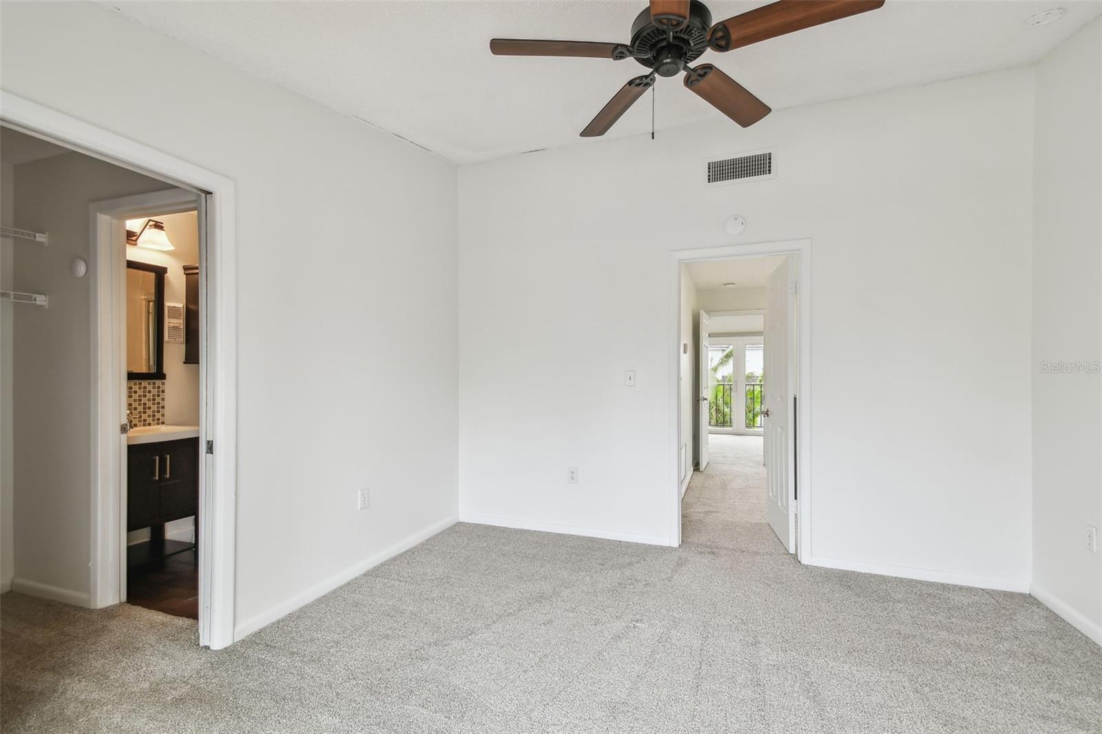 Image 7 of 46 For 7550 Sunshine Skyway Lane S T48