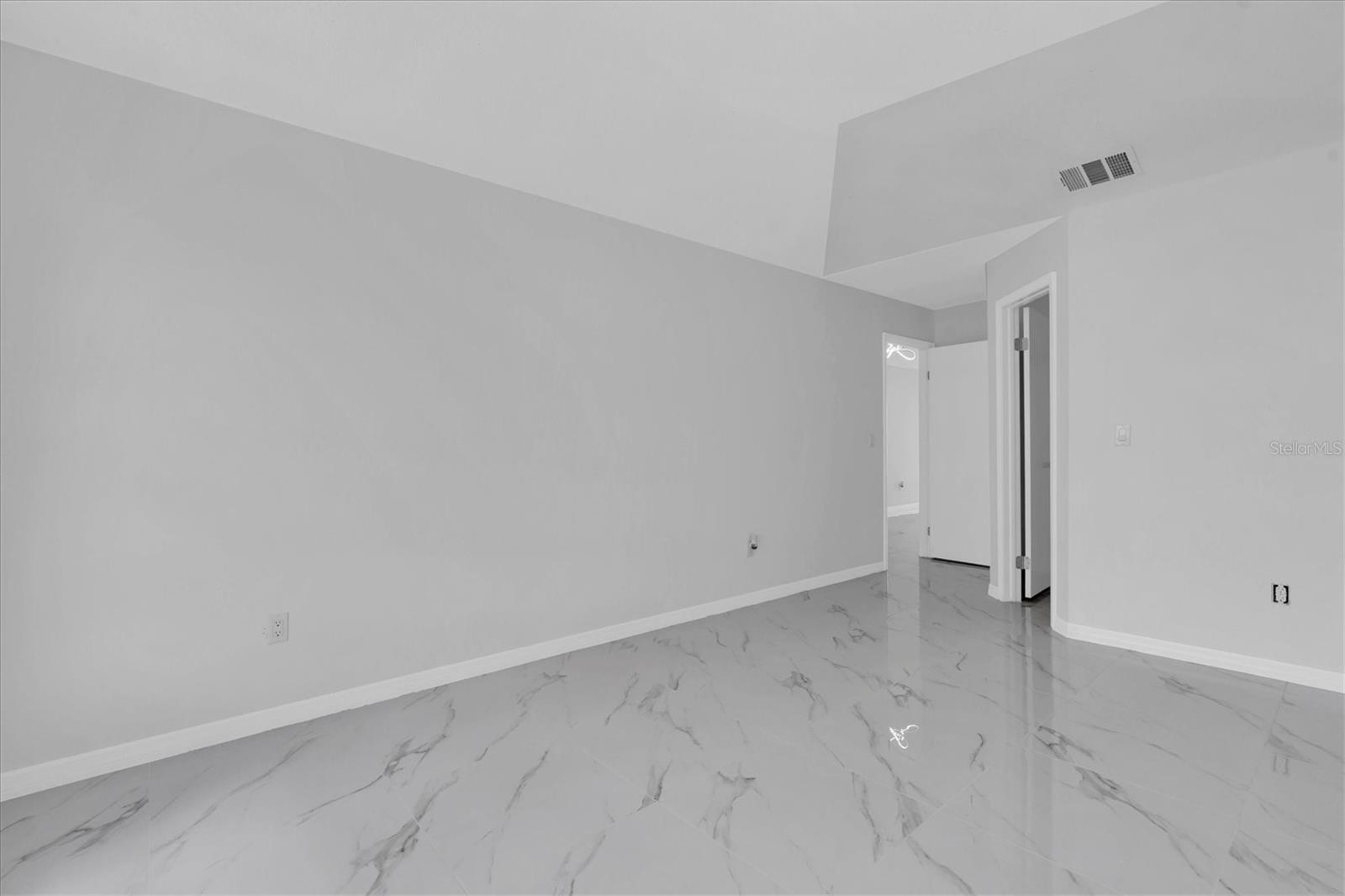 Image 26 of 52 For 7001 Hollowell Drive