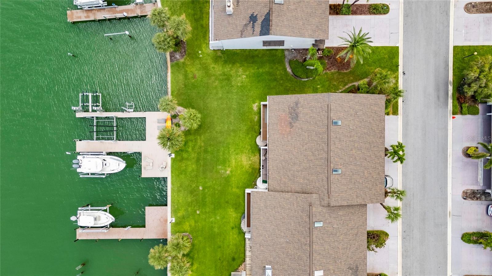 Image 80 of 94 For 160 Marina Del Rey Court