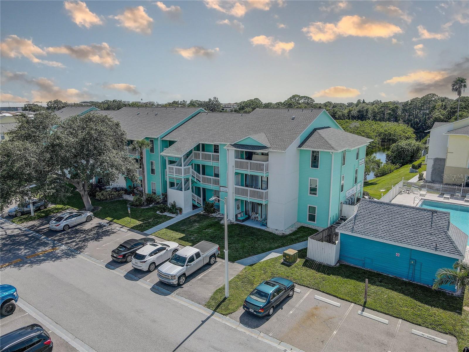 Details for 455 Alt 19 S 189, PALM HARBOR, FL 34683