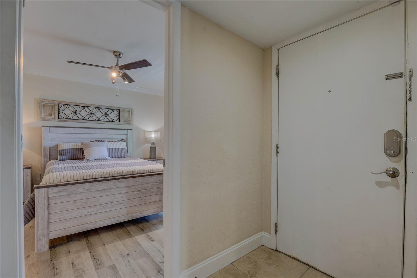 Listing photo id 18 for 455 Alt 19 S 189