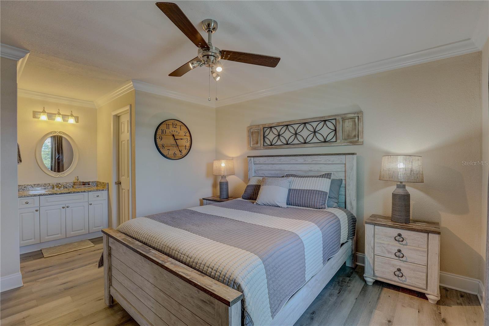 Listing photo id 22 for 455 Alt 19 S 189