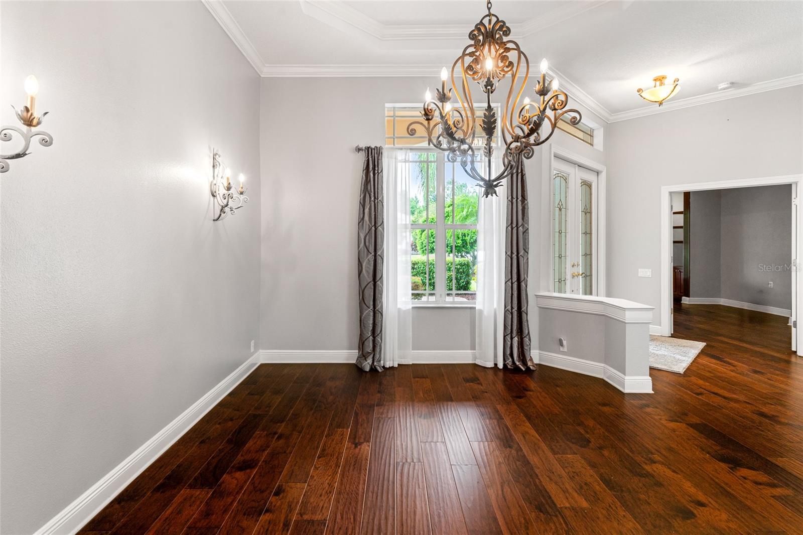 Image 11 of 50 For 27009 Laurel Chase Lane