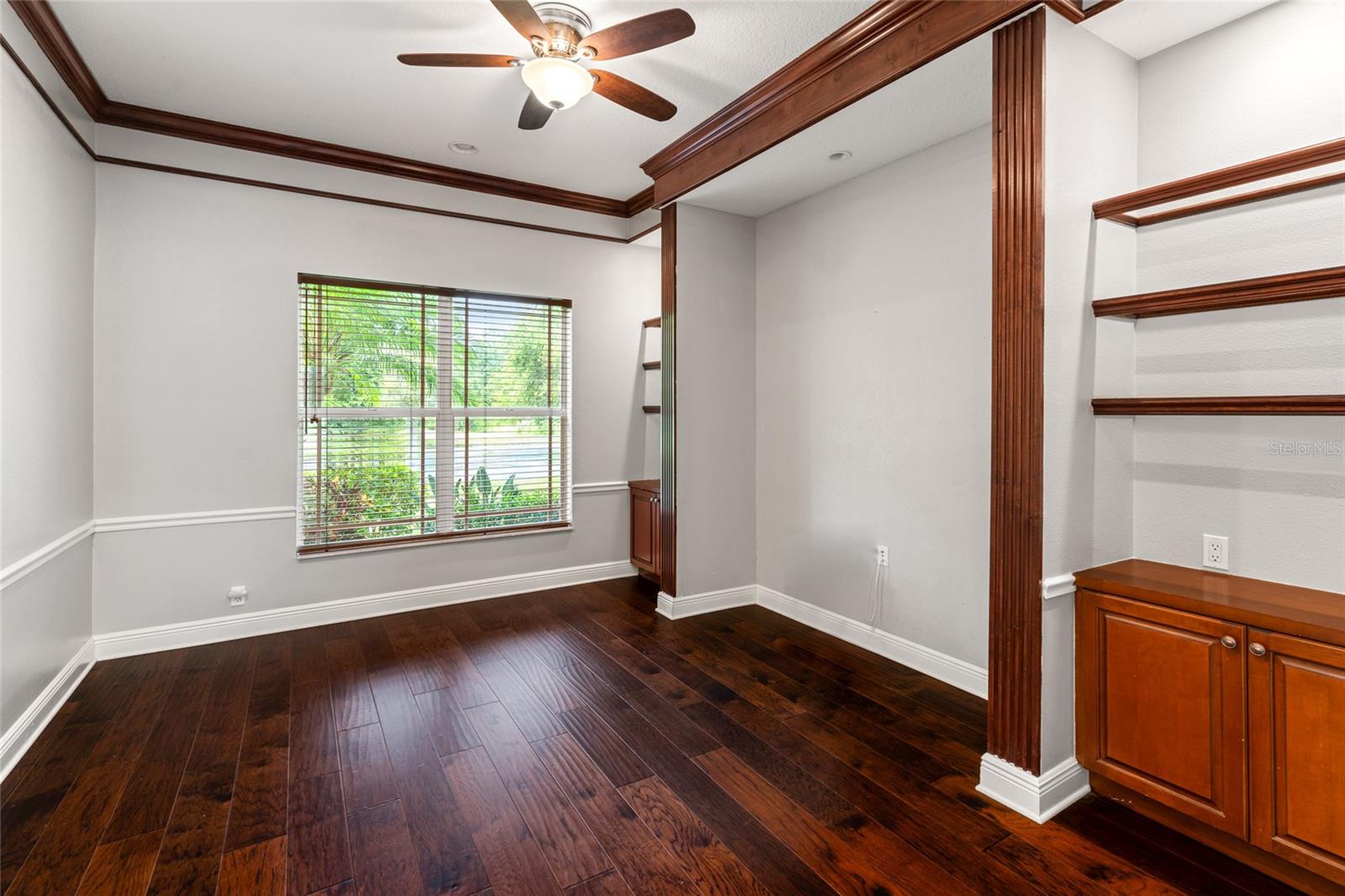 Image 14 of 50 For 27009 Laurel Chase Lane