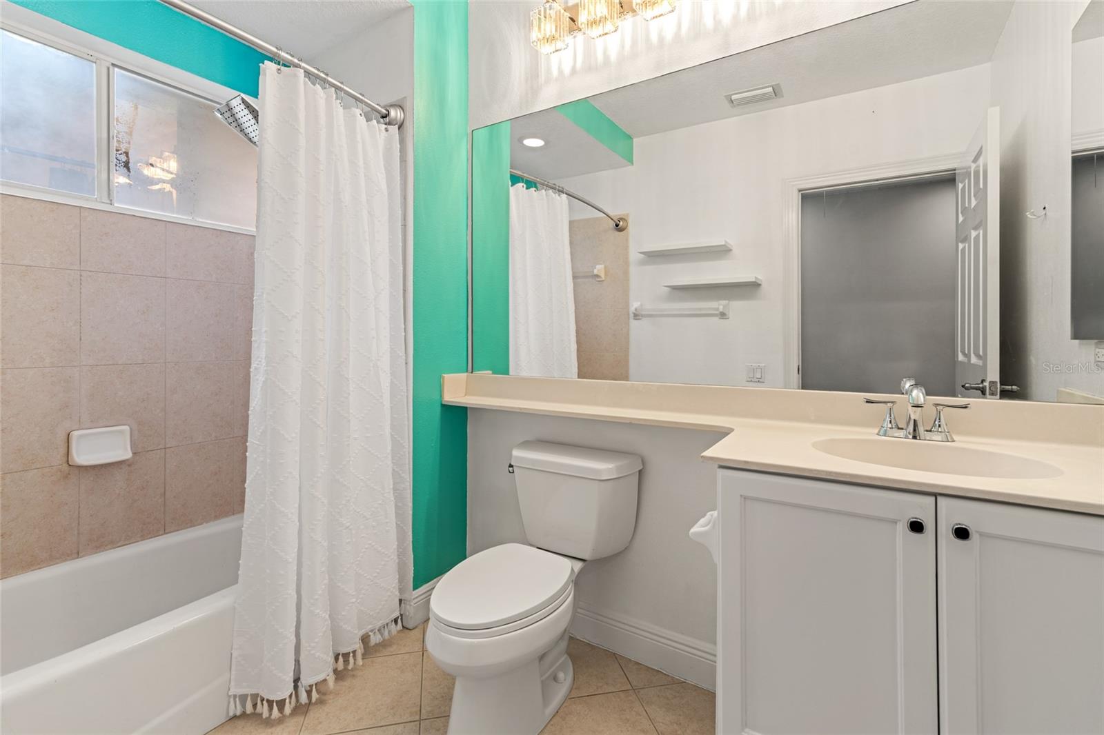 Image 31 of 50 For 27009 Laurel Chase Lane
