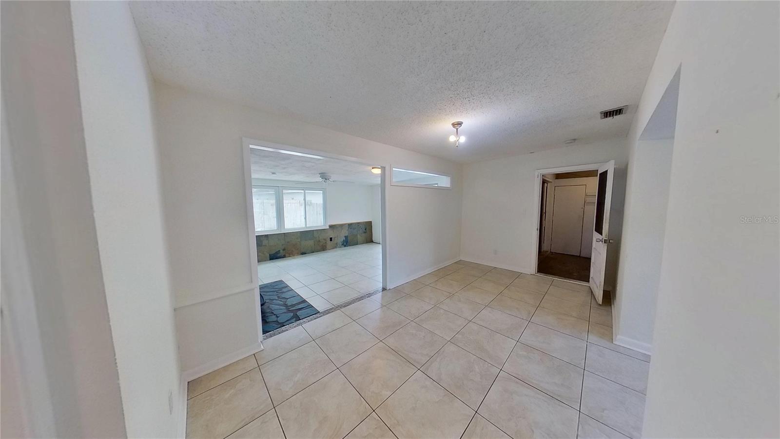 Image 10 of 49 For 6374 Hampton Drive N