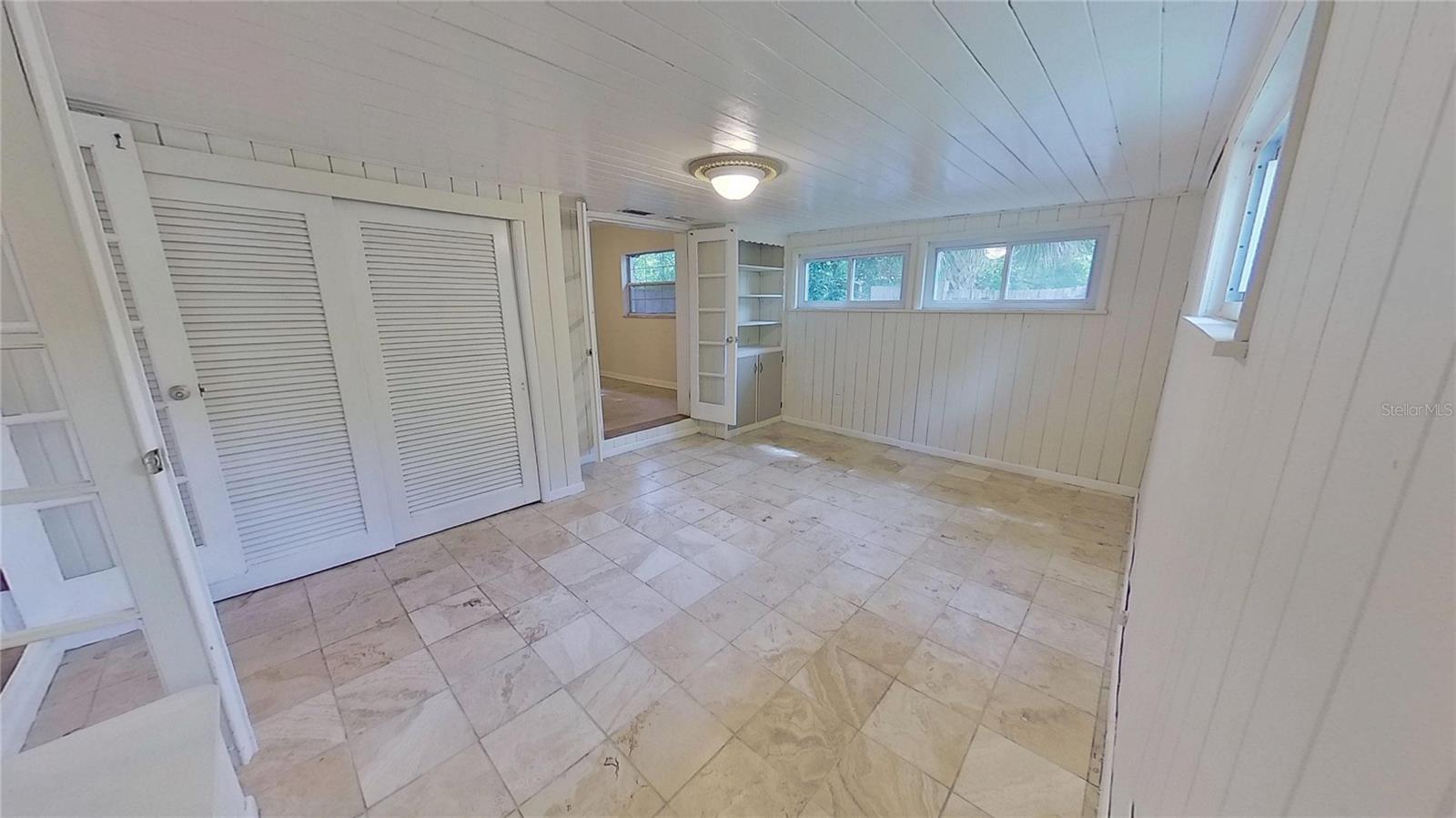 Image 12 of 49 For 6374 Hampton Drive N