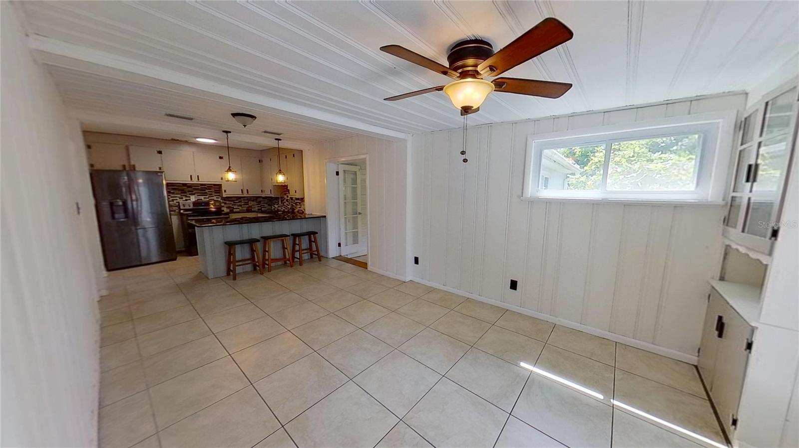 Image 25 of 49 For 6374 Hampton Drive N