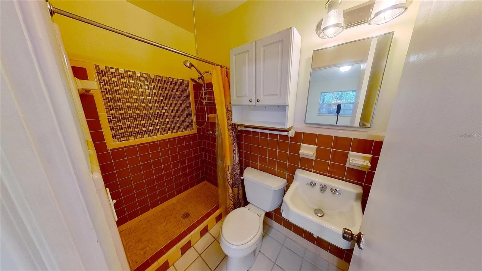 Image 8 of 49 For 6374 Hampton Drive N