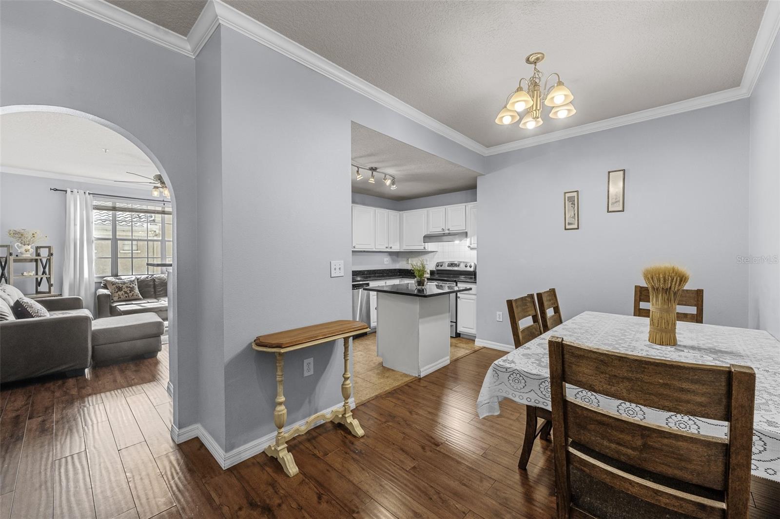 Image 11 of 26 For 501 Knights Run Avenue 1123