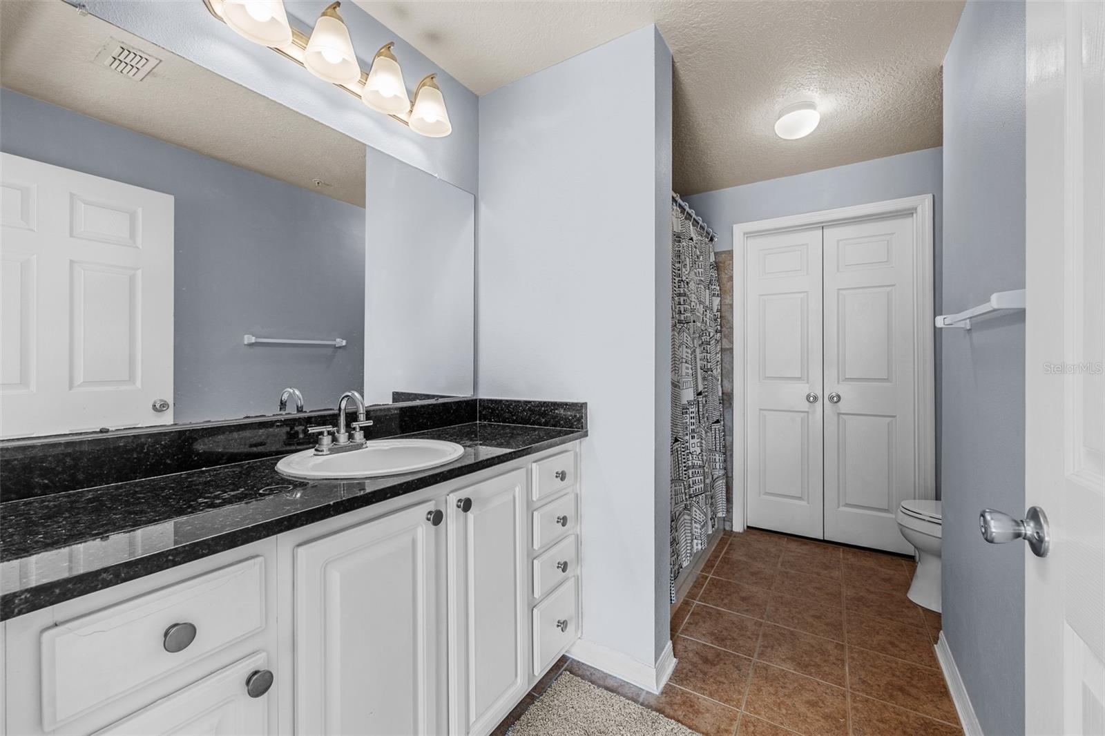 Image 5 of 26 For 501 Knights Run Avenue 1123